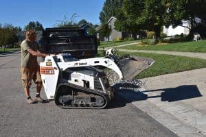 skidsteer bucket won't curl